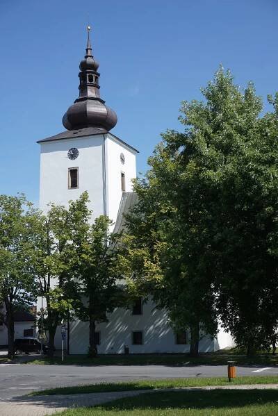 Soubor:Frenštát pod Radhoštěm - kostel sv. Jana Křtitele (2021) (2).jpg – Wikipedie