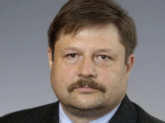 Večerníček podal trestní oznámení na poslance Wolfa