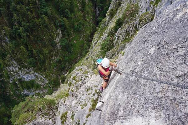 Abendteuer Drachenwand – Klettersteig in Mondsee
