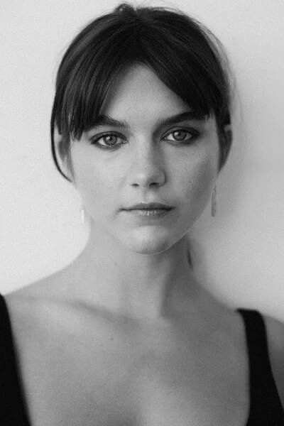 Chloe East herečka