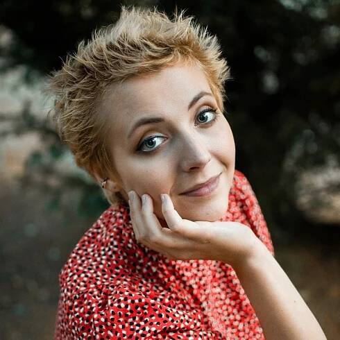 Anna Julie Slováčková přichází s novým singlem i klipem