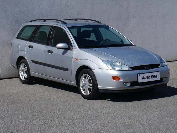 Ford Focus, 2000 - celkový pohled