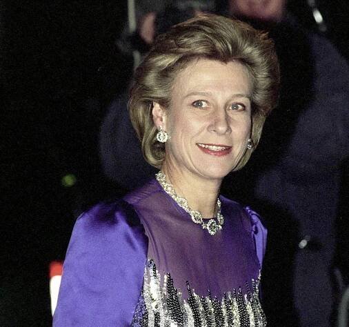 Gloucester Diamond Earrings | The Royal Watcher