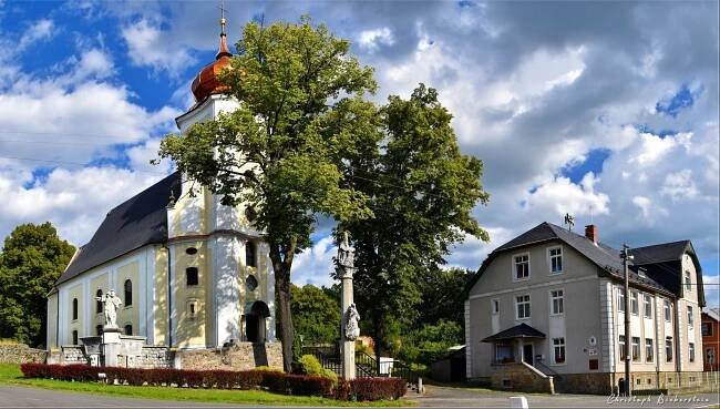 Fotografie - Stará Červená Voda - Kostel Božího Těla - 12.08.2022