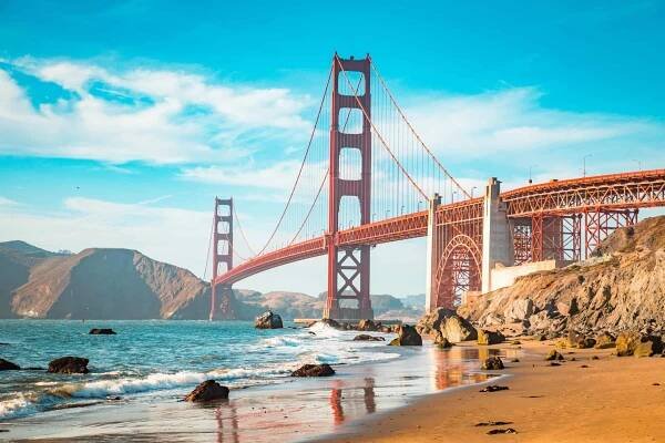 golden gate bridge při západu slunce, san francisco, kalifornie, usa - san francisco kalifornie - stock snímky, obrázky a fotky