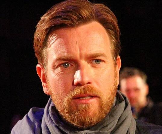 Ewan McGregor Biography - Facts, Childhood, Family Life & Achievements