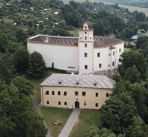 Hrad Malenovice