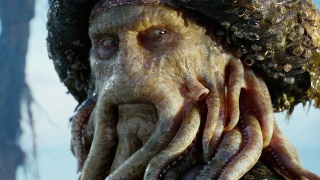 Piráti z Karibiku 6: Co znamená potitulková scéna pětky? Je Davy Jones naživu?