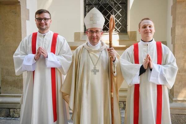 Velikonoční chvalozpěv při vigilii Zmrtvýchvstání Páně zazpívá v Římě jáhen z Ostravy - Církev.cz
