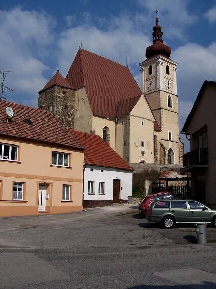 Kostel Nanebevzetí Panny Marie (Trhové Sviny) – Wikipedie