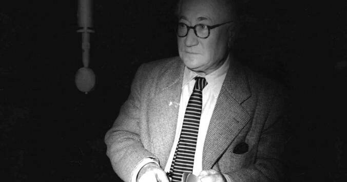 První televizní diváky přivítal herec Jaroslav Marvan. František Filipovský předvedl Harpagona