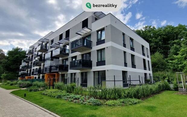 2+kk, Nurmiho, Praha, 58 m²