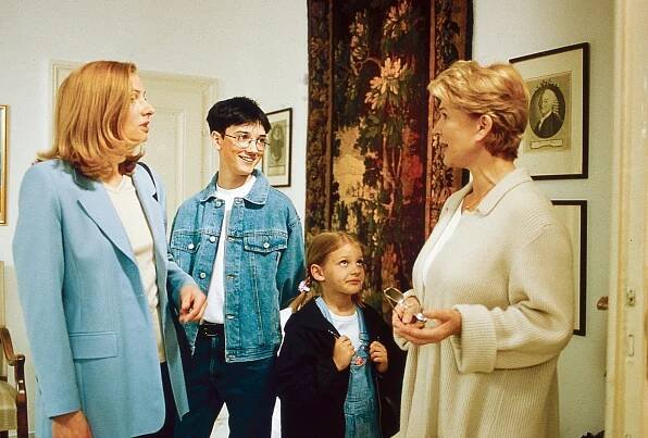 Julia - Eine ungewöhnliche Frau - Schicksalsnacht - Z filmu - Susanne Michel, Philipp Fleischmann, Paula Polak, Christiane Hörbiger