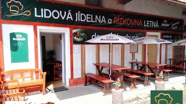 Lidová jídelna a řízkovna Letná – domácí kuchyně kousek od centra města