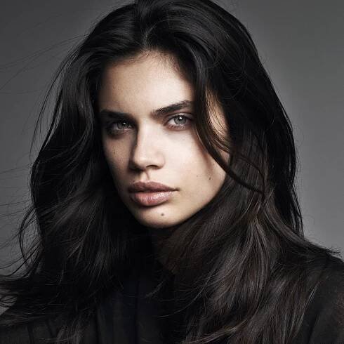 Emeraude Toubia – Goodys.Blog
