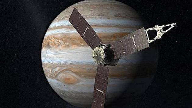 Sonda Juno vstoupila na oběžnou dráhu kolem Jupiteru