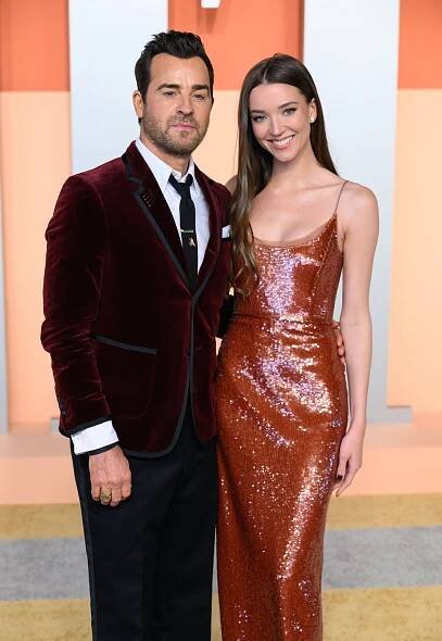 Justin Theroux Marries Fiancee Nicole Brydon Bloom in Mexico: Report