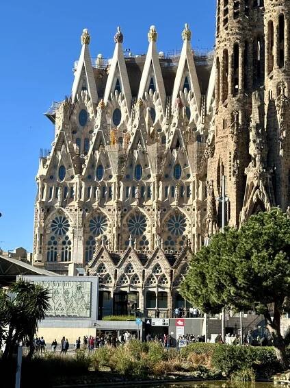 Passion Facade