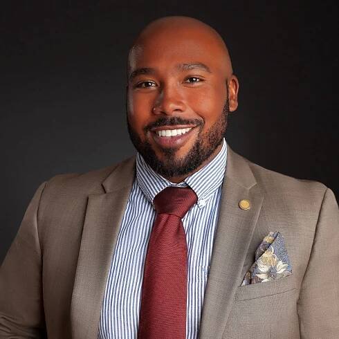 Xavier Amos 