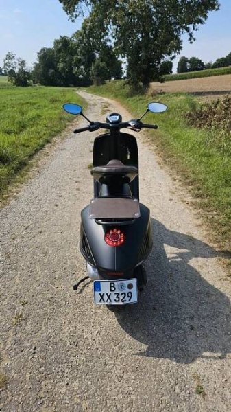 Piaggio Vespa 946 Armani  - PIAGGIO MOTORRAD