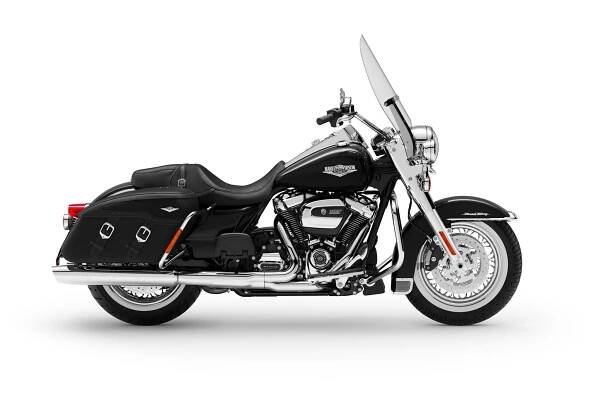 Harley-Davidson Road King Classic FLHRC - technical data, prices, reviews