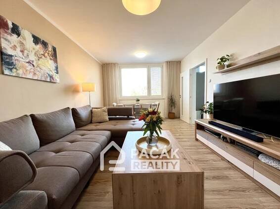 PACÁK REALITY s.r.o. Prodej bytu 3+1 v Olomouci, ul. Nešporova