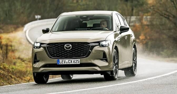 Mazda CX-60 2025 – Co oko nevidí...