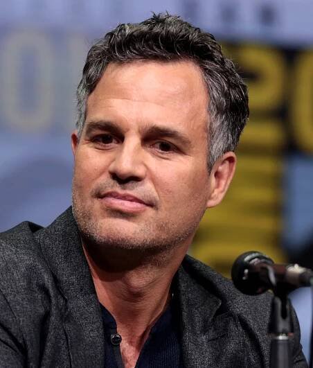 Soubor:Mark Ruffalo in 2017 by Gage Skidmore.jpg