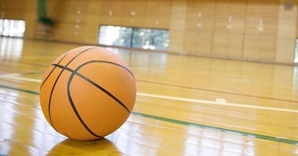 SPORTOVNÍ PODLAHY ZLÍN, s.r.o. - Realizace umělých sportovních povrchů