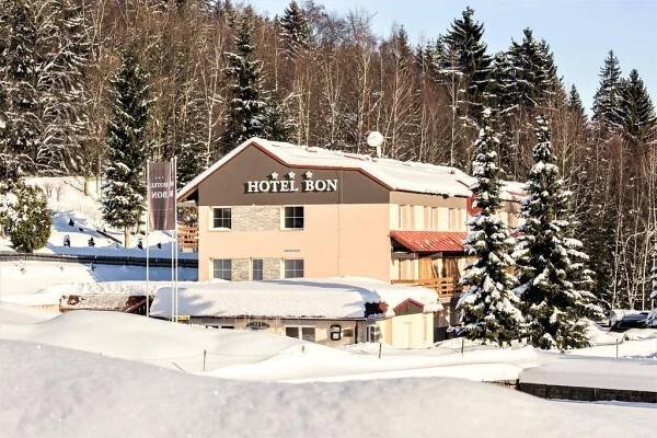 Hotel Bon Tanvald Exteriér fotografie