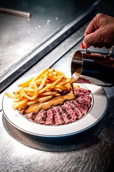Medium Rare Restaurant