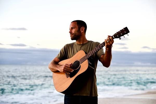 Jack Johnson Navigates the Storm of 2020 With 'The Captain Is Drunk'