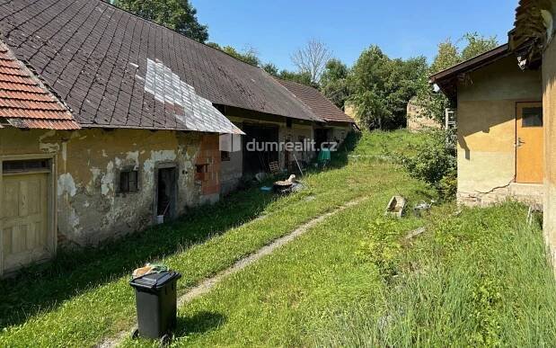 Prodej rodinný dům - Radslavice, Neveklov, 200 m2