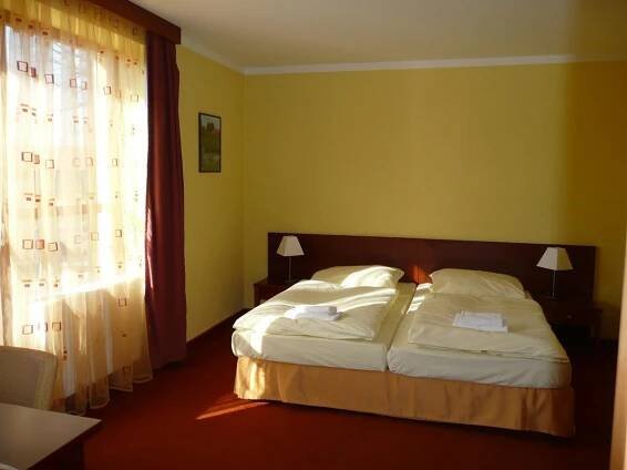 GOLF HOTEL AUSTERLITZ 1168347327 2