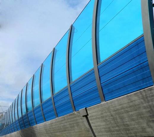Desky z plexiskla PLEXIGLAS® SOUNDSTOP GS CC pro protihlukové stěny | TITAN - Multiplast