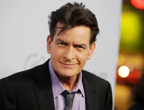 V Hollywoodu je spousta herců s HIV, říká Charlie Sheen