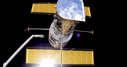 Hubbleův vesmírný dalekohled je kvůli poruše počítače mimo provoz, životnost teleskopu dávno...