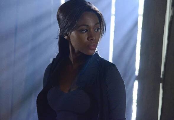 Ospalá díra - Útočiště - Z filmu - Nicole Beharie