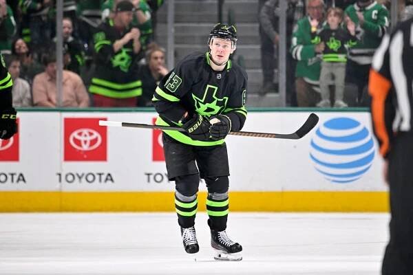 NHL: Columbus Blue Jackets at Dallas Stars
