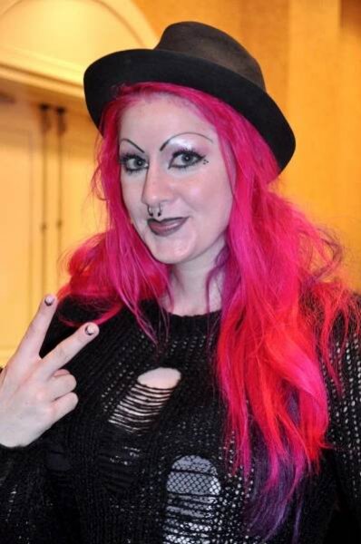 Alternative Fashion | Carol Jahshan