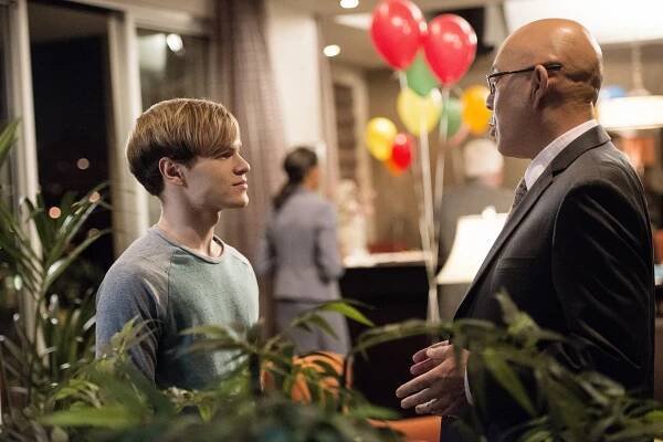 Closer: Nové případy - Utržení ze řetězu - Z filmu - Graham Patrick Martin, Michael Paul Chan