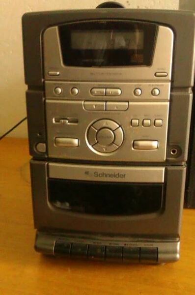 Minivěž radio, mgf, cd Schneider