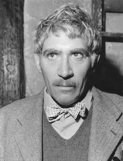 Gallery - Frank Finlay Net