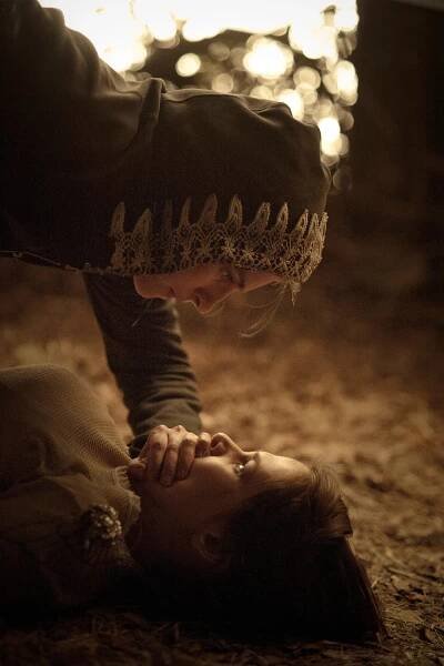 Brit Marling, Hillary Baack - The East - Z filmu