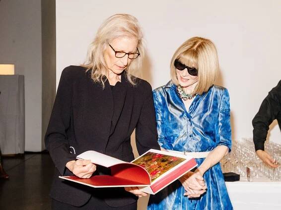 Annie Leibovitz Celebrates Her First-Ever Fashion Book with Her Friends at Vogue and Vanity Fair