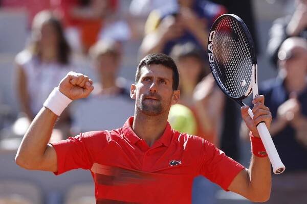 Ve Wimbledonu se hraje o rekordní prémie, Djokovič chce sedmý triumf