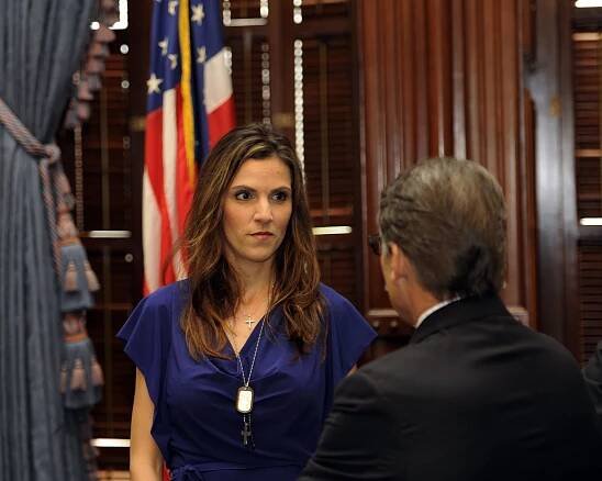 Taya Kyle: Sacrifice at home and abroad for an 'American Wife'