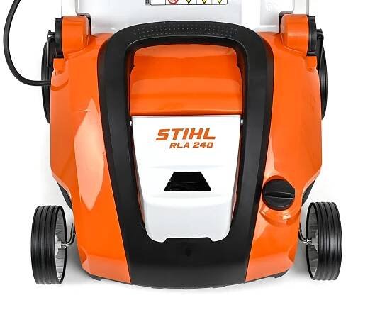 Aku vertikutátor STIHL RLA 240