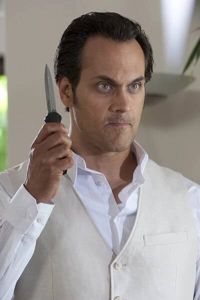 Status: Nežádoucí - Nepřítel mého nepřítel - Z filmu - Todd Stashwick