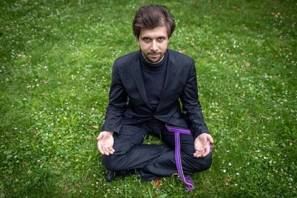 Vedec Tomáš Eichler: Spánok nie je leňošenie, ale produktívna aktivita. Kto poriadne nespí, ten ani poriadne nefunguje